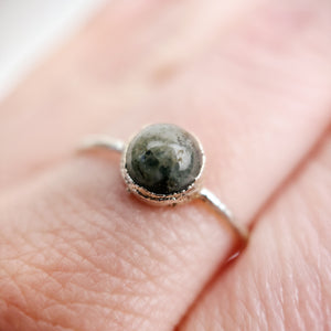 Labradorite Silver Ring - Size Q